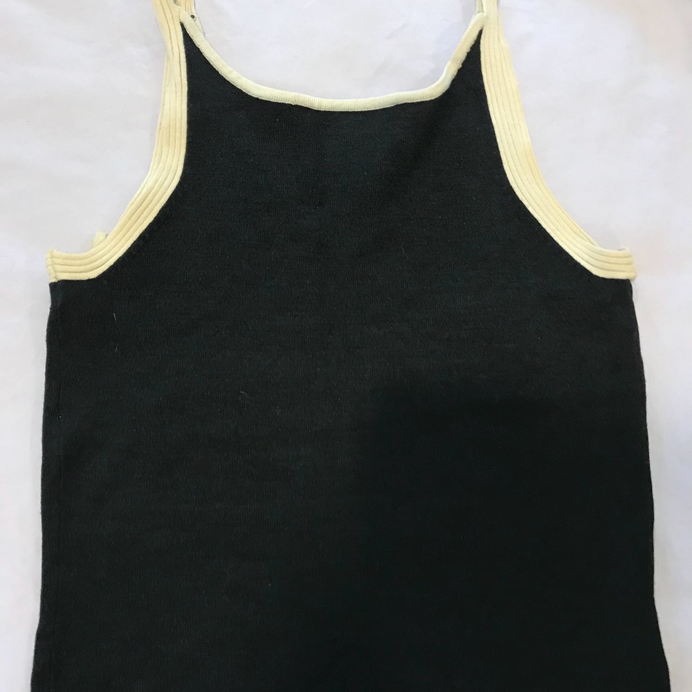 Stretchable top - Picture 2 of 2